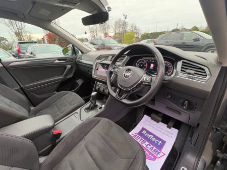 2018 Volkswagen Tiguan - thumbnail 13