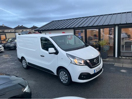 2019 Nissan NV300 ACENTA DCI L1H1 P/V €9,950 thumbnail
