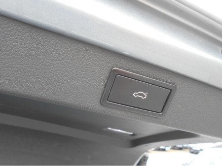 2021 Skoda Superb - thumbnail 19