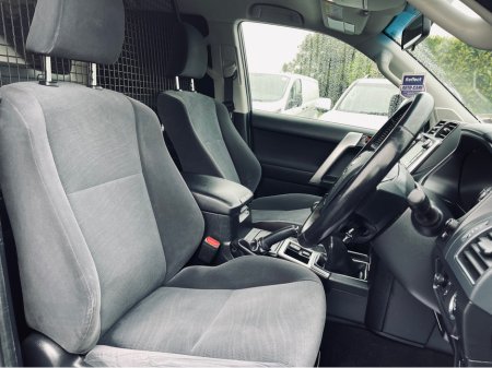 2022 Toyota Landcruiser - thumbnail 10