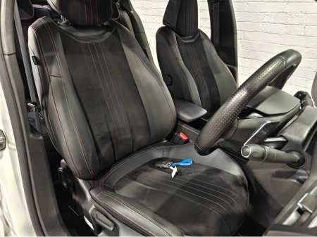 2019 Peugeot 308 - thumbnail 16