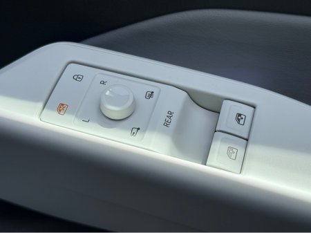 2020 Volkswagen ID.3 - thumbnail 5