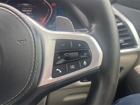 2019 BMW X5 - thumbnail 16