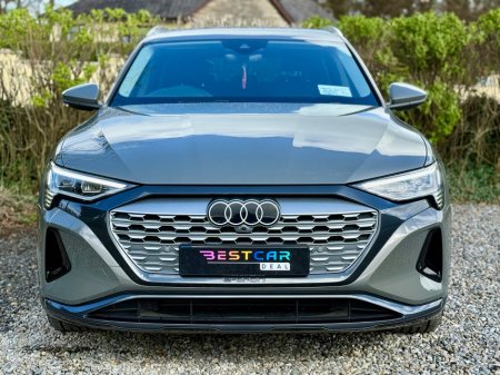 2024 Audi Q8 - thumbnail 6