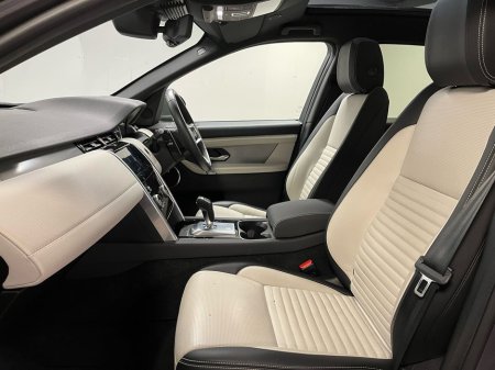 2023 Land Rover Discovery Sport - thumbnail 19