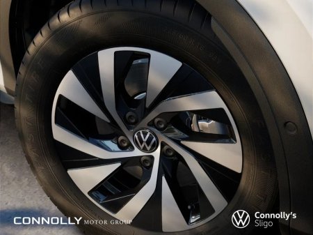 2026 Volkswagen T-Roc - thumbnail 6