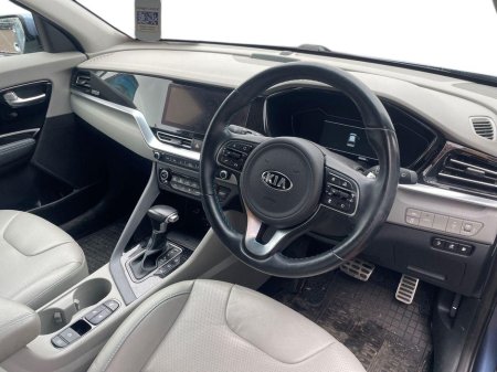 2021 Kia Niro - thumbnail 5