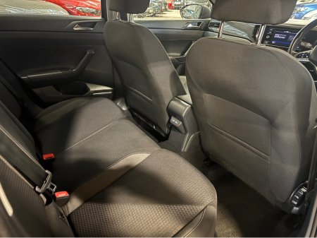 2022 Volkswagen Taigo LIFE 1.0 TSI 95BHP MANUAL 5SPEED 5DR €19,750 thumbnail