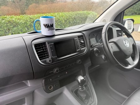 2022 Vauxhall Vivaro SPORTIVE LWB 120BHP €16,995 thumbnail