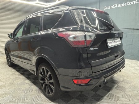 2018 Ford Kuga 1.5 TDCI 120PS FW FWD 4DR ST-LINE €18,500 thumbnail