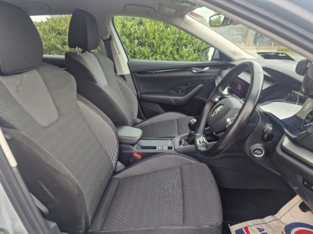 2021 Skoda Octavia - thumbnail 16