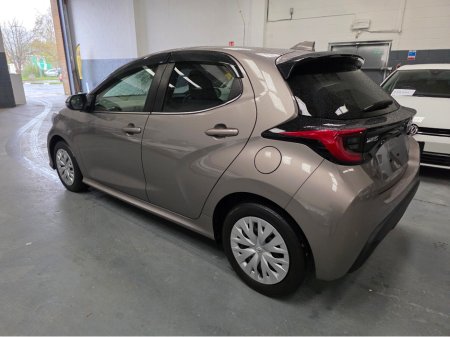 2020 Toyota Yaris 1.5 Hybrid Z €17,950