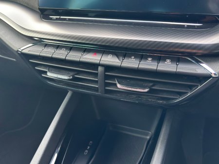 2022 Skoda Octavia vRS 2.0TDi DSG ESTATE 200HP €35,990 thumbnail