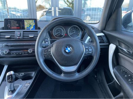 2015 BMW 1 Series - thumbnail 11