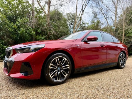 2024 BMW 5 Series - thumbnail 8