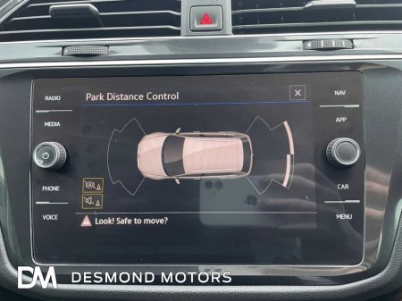 2023 Volkswagen Tiguan LIFE TSI S-A DSG €35,995 thumbnail