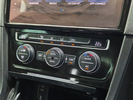 2018 Volkswagen Golf TSI COMFORT LINE TECH EDITION Low Mileage €18,750 thumbnail