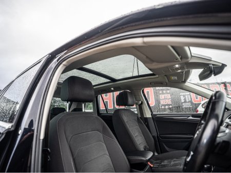 2017 Volkswagen Tiguan 2017 VW Tiguan 2.0d Automatic/High spec/1yr warran €24,888 thumbnail