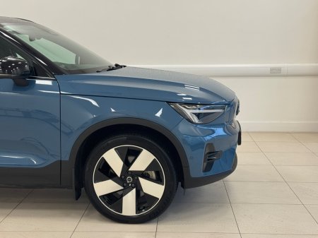 2022 Volvo XC40 BEV 231hp Ultimate €29,950 thumbnail