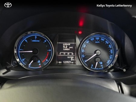 2015 Toyota Corolla - thumbnail 13