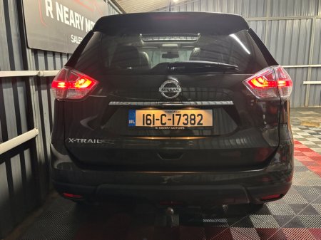 2016 Nissan X-Trail - thumbnail 2