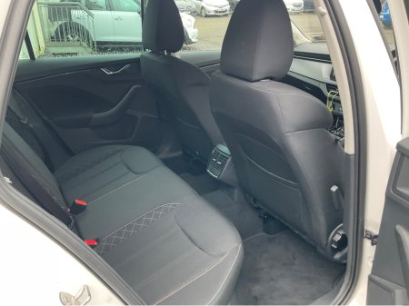 2023 Skoda Kamiq - thumbnail 4