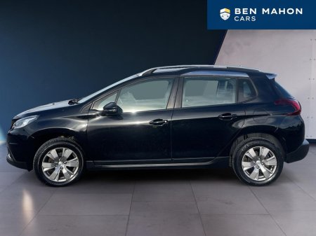 2017 Peugeot 2008 - thumbnail 2