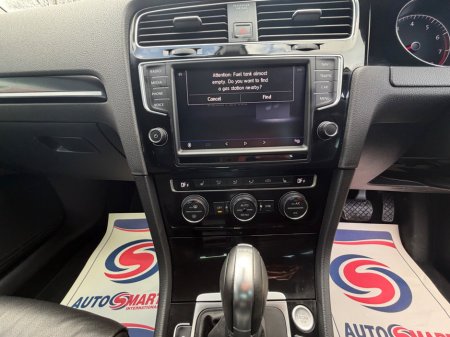 2017 Volkswagen Golf 1.4 TSI 5DR 150HP Highline DSG €16,990 thumbnail