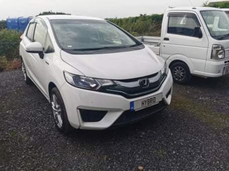 2015 Honda Fit GP6 HYBRID 5DR AUTO DAA-GP6 €10,950