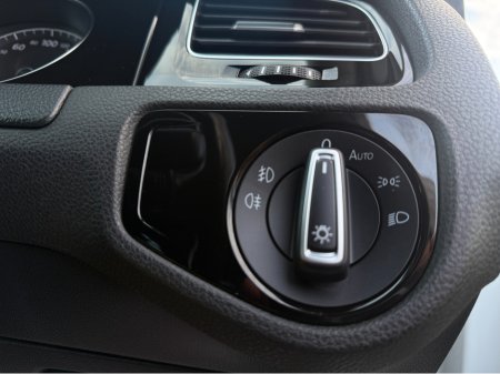 2014 Volkswagen Golf - thumbnail 15