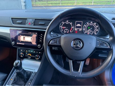 2020 Skoda Superb 2.0 TDI SE TECHNOLOGY 150BHP ESTATE // FULL HEATED ELECTRIC LEATHER // FULL PARK ASSIST // APPLE CARPLAY // PRIVACY PACK // TIMING BELT DONE // IMMACULATE CAR THROUGHOUT €19,950 thumbnail