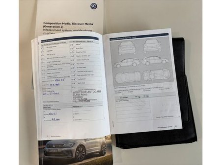 2017 Volkswagen Tiguan - thumbnail 29