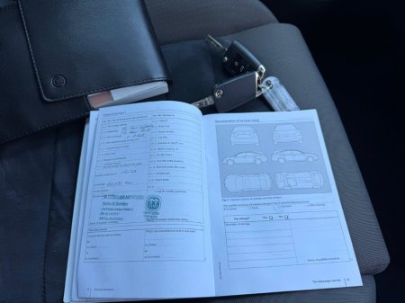 2014 Volkswagen Golf - thumbnail 34