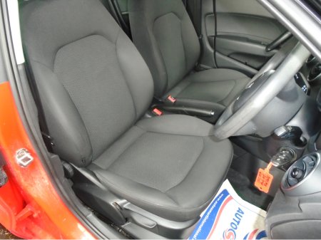 2015 Audi A1 - thumbnail 11