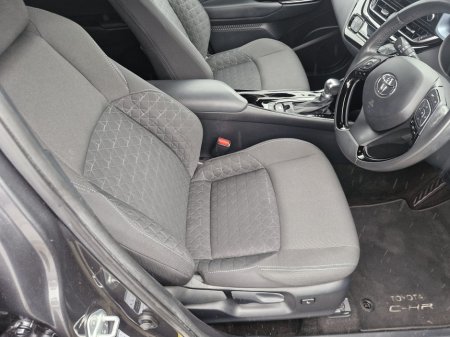 2020 Toyota C-HR 1.8 HYBRID SPORT 4DR AUTO thumbnail