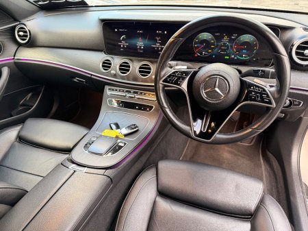 2021 Mercedes-Benz E Class - thumbnail 9