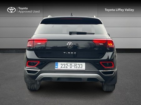 2023 Volkswagen T-Roc STYLE 1.5 TSI D7F 150HP €33,950 thumbnail