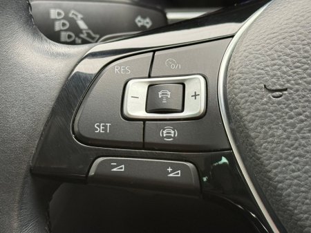 2019 Volkswagen Tiguan - thumbnail 23