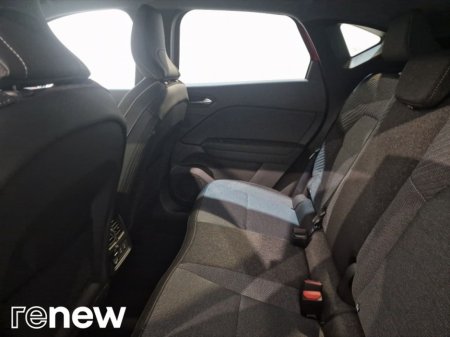 2026 Renault Captur TCe 115 Evolution €32,990 thumbnail