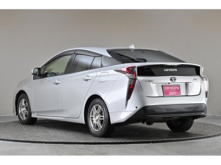 2017 Toyota Prius - thumbnail 7