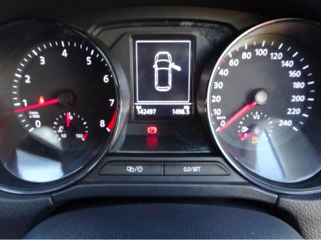 2017 Volkswagen Polo TRENDLINE 1.0 60HP MANUAL 5 SPEED 5 DOOR KEY 131 €9,950 thumbnail