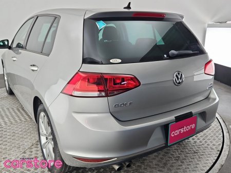 2016 Volkswagen Golf 1.2 TSI Auto thumbnail