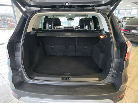 2017 Ford Kuga - thumbnail 5