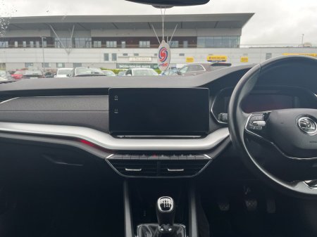 2023 Skoda Octavia - thumbnail 8