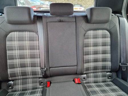 2015 Volkswagen Golf - thumbnail 22