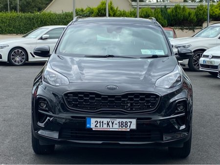 2021 Kia Sportage K3 AUTOMATIC BLACK * BLIND SPOT MONITOR, HEATED SEATS, HEATED STEERING WHEEL, REAR VIEW CAMERA, WIRELESS CHARGING PHONE PAD, APPLE CARPLAY/ANDROID AUTO, CRUISE CONTROL, FOLDING MIRRORS, 2 KEYS * €27,950