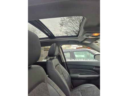 2022 Suzuki Vitara - thumbnail 4