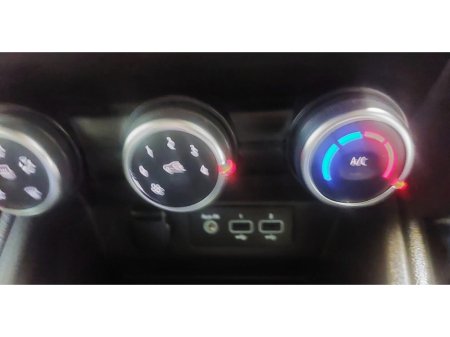 2022 Renault Clio ICONIC TCE 90 MODEL  5DR  : FINANCE ARRANGED : €15,750