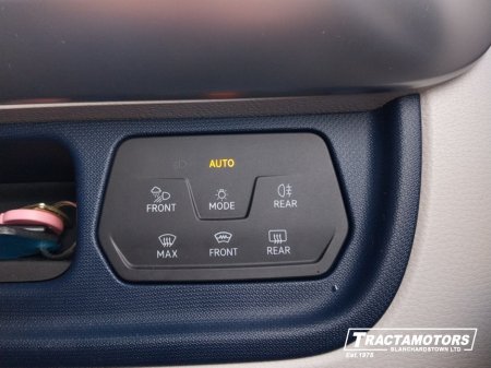 2024 Volkswagen ID.Buzz - thumbnail 33