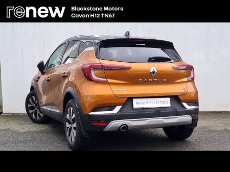 2022 Renault Captur 1.0 TCe 90 DFull Limited €23,950